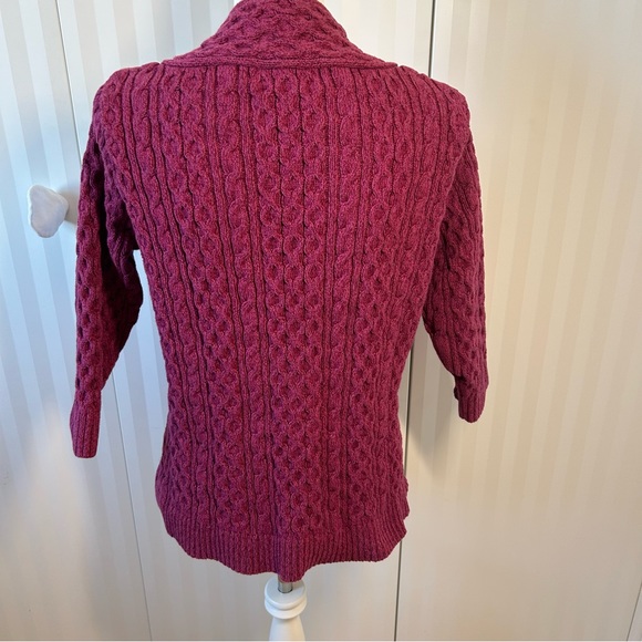 Eddie Bauer cherry pink cable knit v-neck long sleeve thick cozy sweater Size XL - Picture 3 of 11